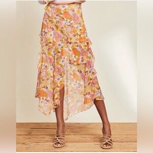 VERONICA BEARD Eleonora Slit Ruffle Floral-Print Skirt. Size 10